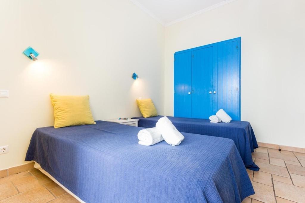 Refurbished Beachfront House, Pool, Ac, Wifi, Albufeira, Sea View Extérieur photo
