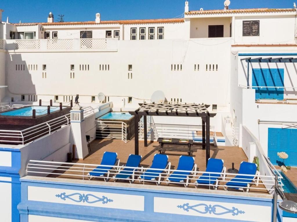 Refurbished Beachfront House, Pool, Ac, Wifi, Albufeira, Sea View Extérieur photo